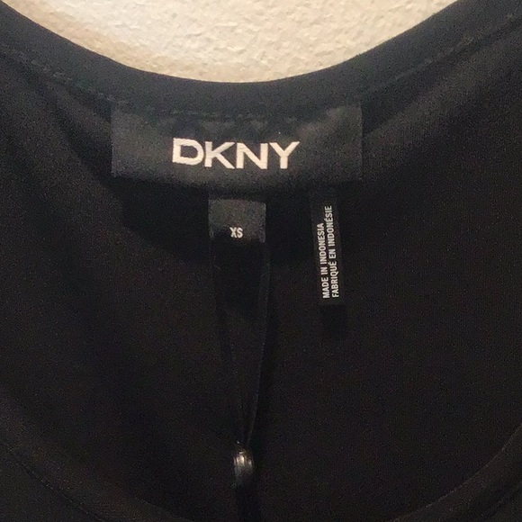 DKNY black asymmetrical top. NWT size XS, more like a small. - Picture 6 of 9